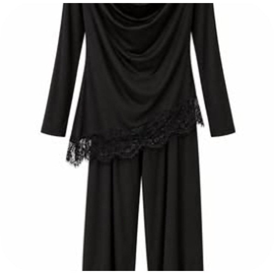 Conjunto de blusa y pantalón negro